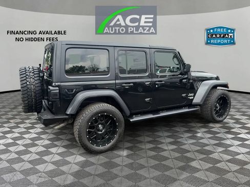 Used 2018 Jeep Wrangler Unlimited Sport S AWD/4WD image 5