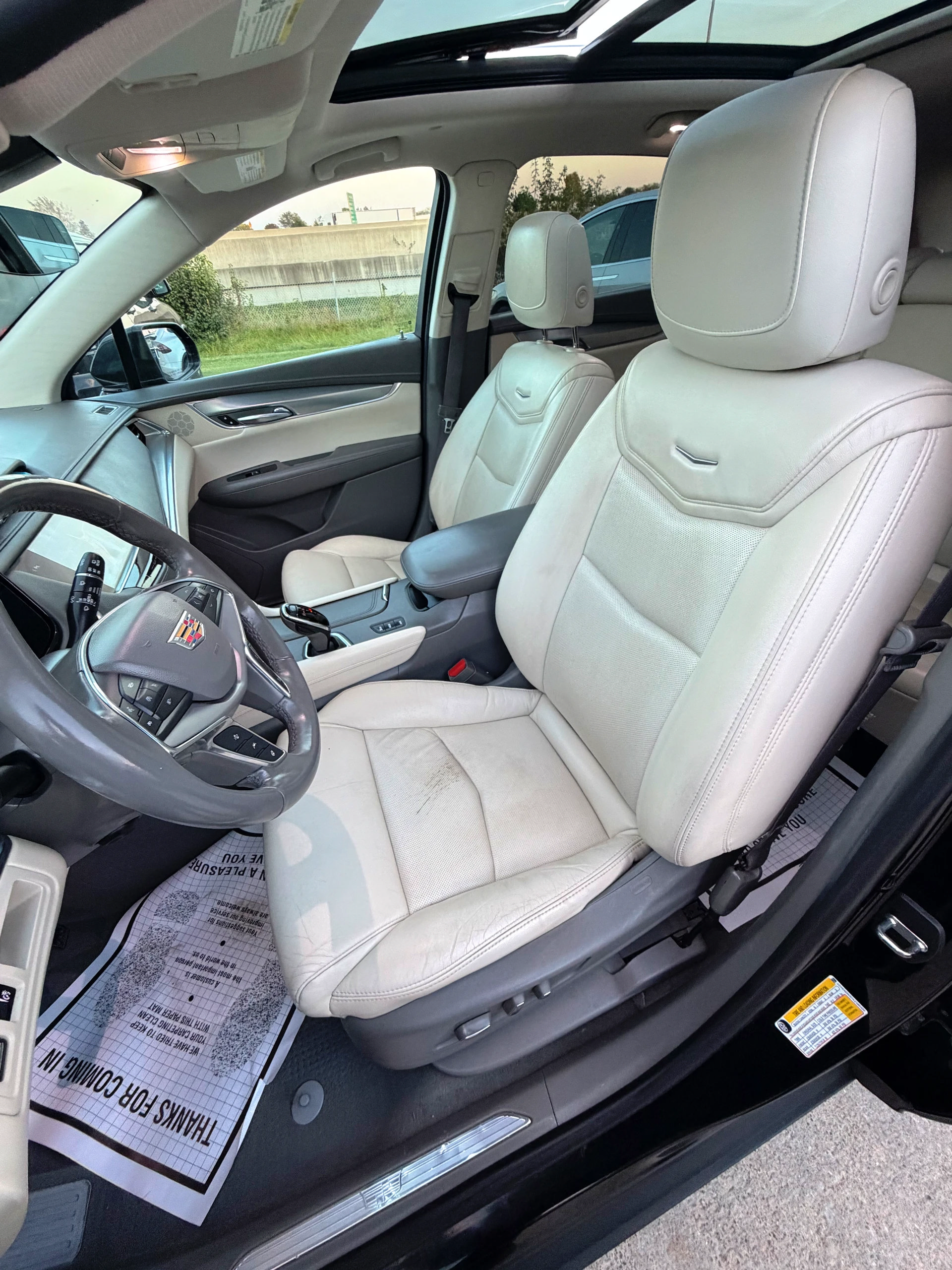 Used 2019 Cadillac XT5 Luxury AWD/4WD image 13