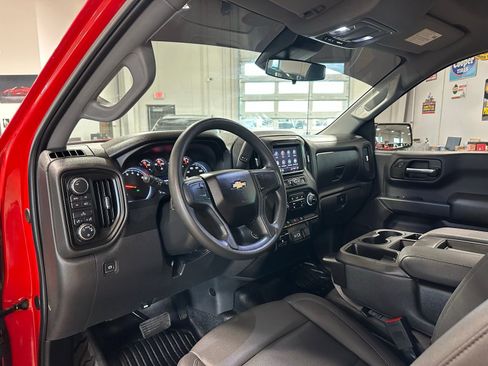 Used 2024 Chevrolet Silverado 1500 W/T w/ Trailering Package image 15