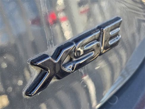 Used 2025 Toyota Camry XSE image 7