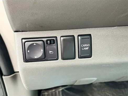 Used 2019 Nissan Frontier SV image 10