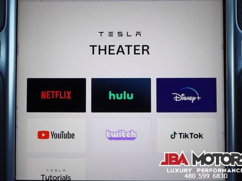 Used 2018 Tesla Model X 100D AWD/4WD image 29