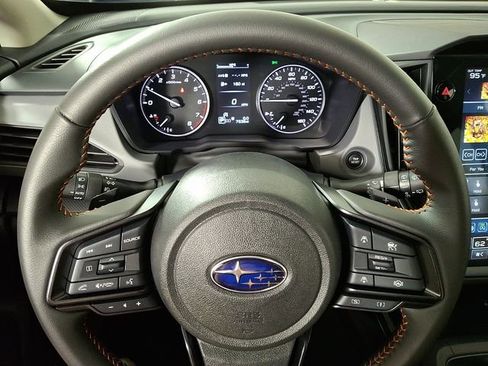 Used 2025 Subaru Crosstrek 2.5i Limited AWD/4WD image 18