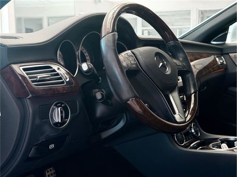 Used 2014 Mercedes-Benz CLS 550 image 13