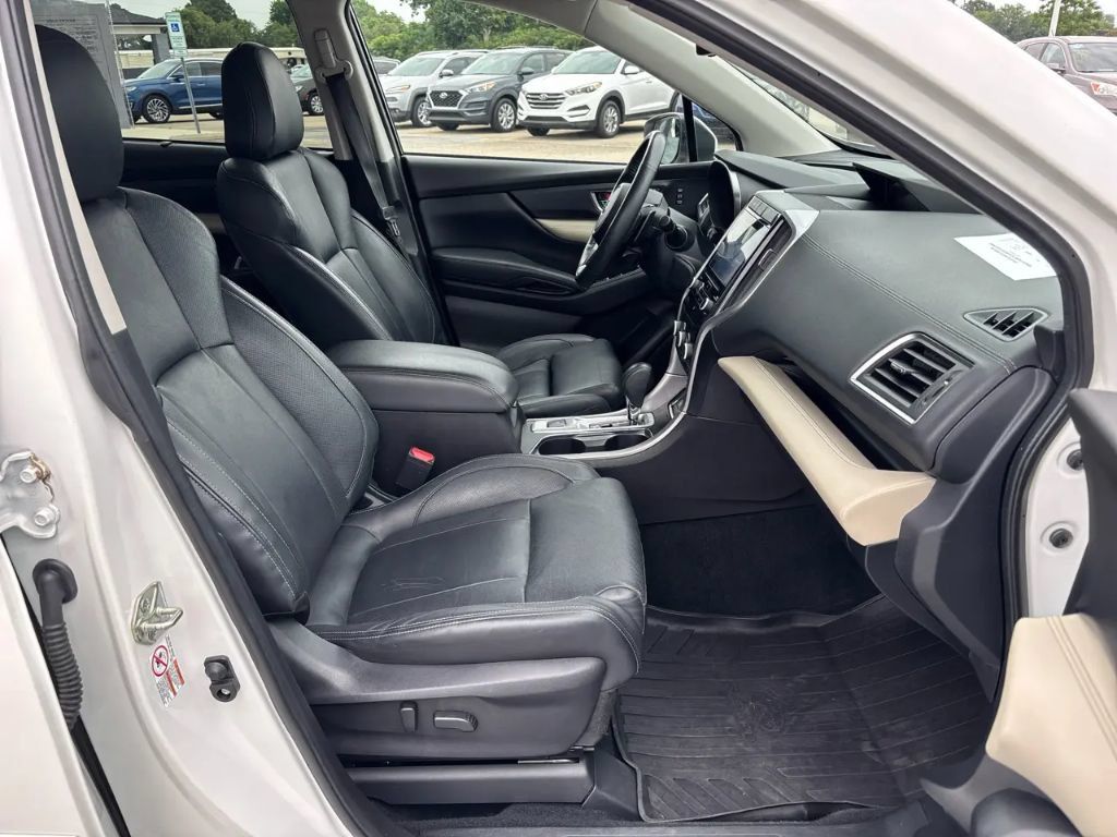 Used 2019 Subaru Ascent Limited AWD/4WD image 25