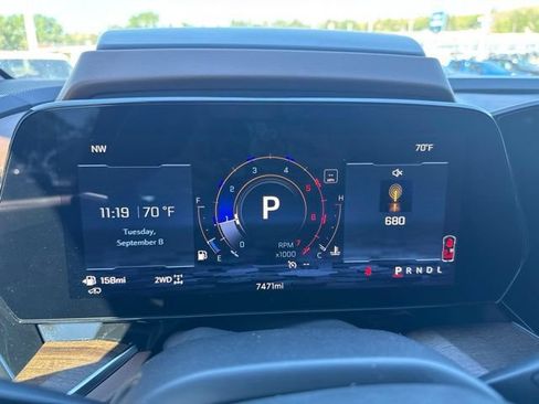 Used 2026 Chevrolet Tahoe High Country AWD/4WD image 13