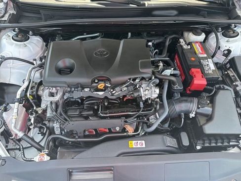 Certified 2022 Toyota Camry SE FWD image 35