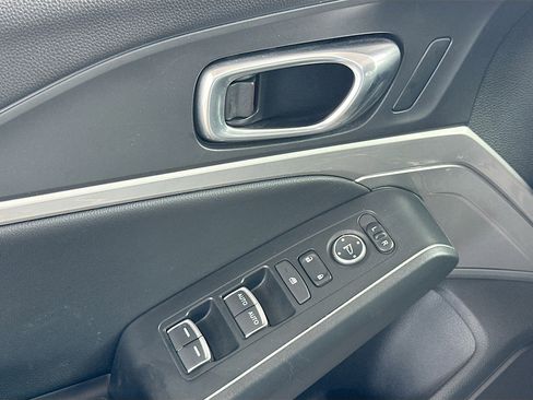 Used 2023 Acura Integra A-Spec image 17