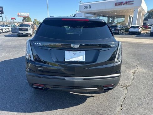 Certified 2022 Cadillac XT5 Sportv w/ LPO, ONYX Package image 3