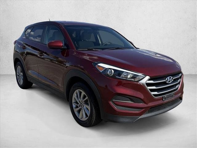 Used 2018 Hyundai Tucson SE w/ Cargo Package AWD/4WD image 3