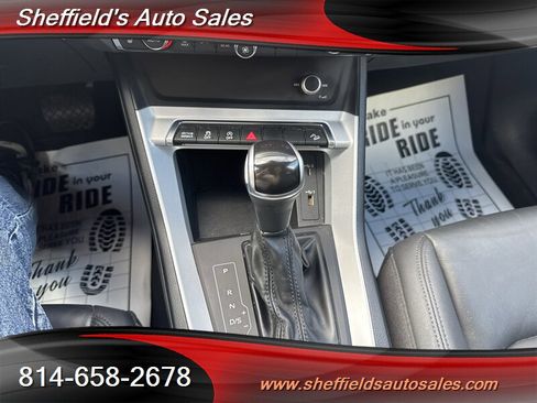 Used 2021 Audi Q3 2.0T Premium image 30