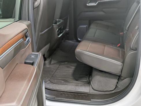 Used 2024 GMC Sierra 1500 Denali AWD/4WD image 35