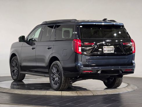 New 2026 Ford Expedition Platinum w/ Stealth Appearance Package image 8
