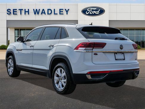 Used 2020 Volkswagen Atlas Cross Sport S image 5