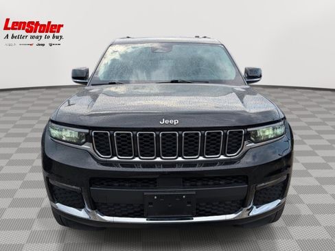 Used 2022 Jeep Grand Cherokee L Limited AWD/4WD image 8