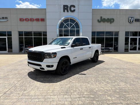 Used 2023 RAM 1500 Big Horn AWD/4WD image 1
