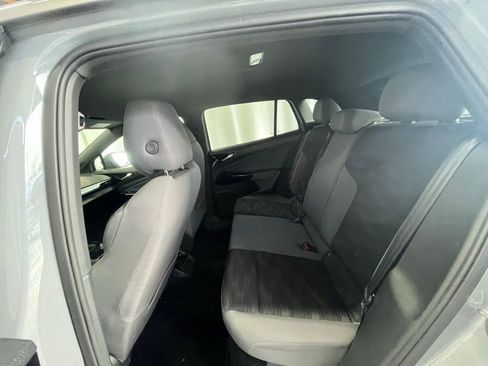 Used 2022 Volkswagen ID.4 Pro image 22