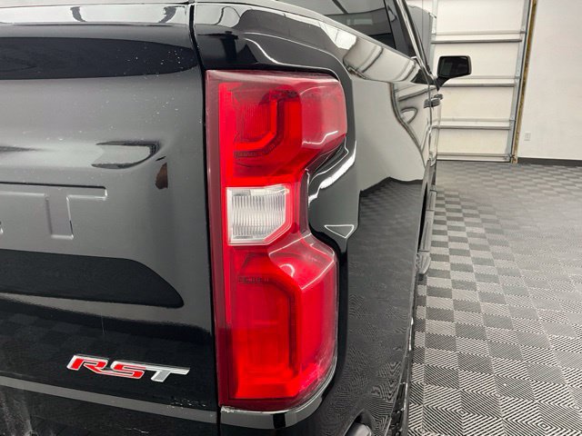Used 2022 Chevrolet Silverado 1500 RST AWD/4WD image 19