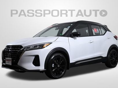 Used 2023 Nissan Kicks SR