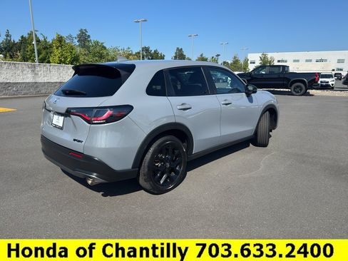 Certified 2024 Honda HR-V Sport image 7