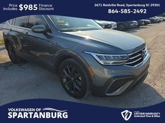 Used 2023 Volkswagen Tiguan SE video 1
