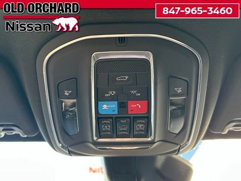 Used 2022 Jeep Wagoneer Series I w/ Premium Group I AWD/4WD image 30