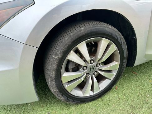 Used 2012 Honda Accord EX image 35