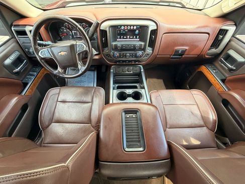Used 2016 Chevrolet Silverado 1500 High Country RWD image 9