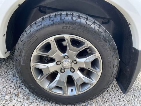 Used 2018 RAM 1500 Limited AWD/4WD image 18