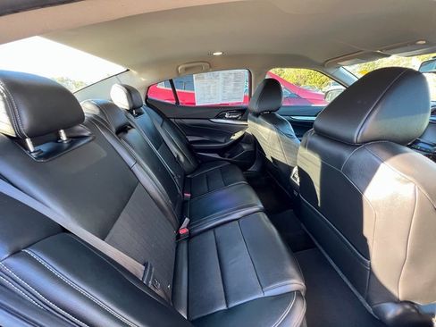 Used 2016 Nissan Altima 2.5 SV w/ Convenience Package image 12