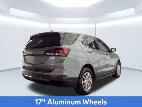 Used 2024 Chevrolet Equinox LT FWD image 9