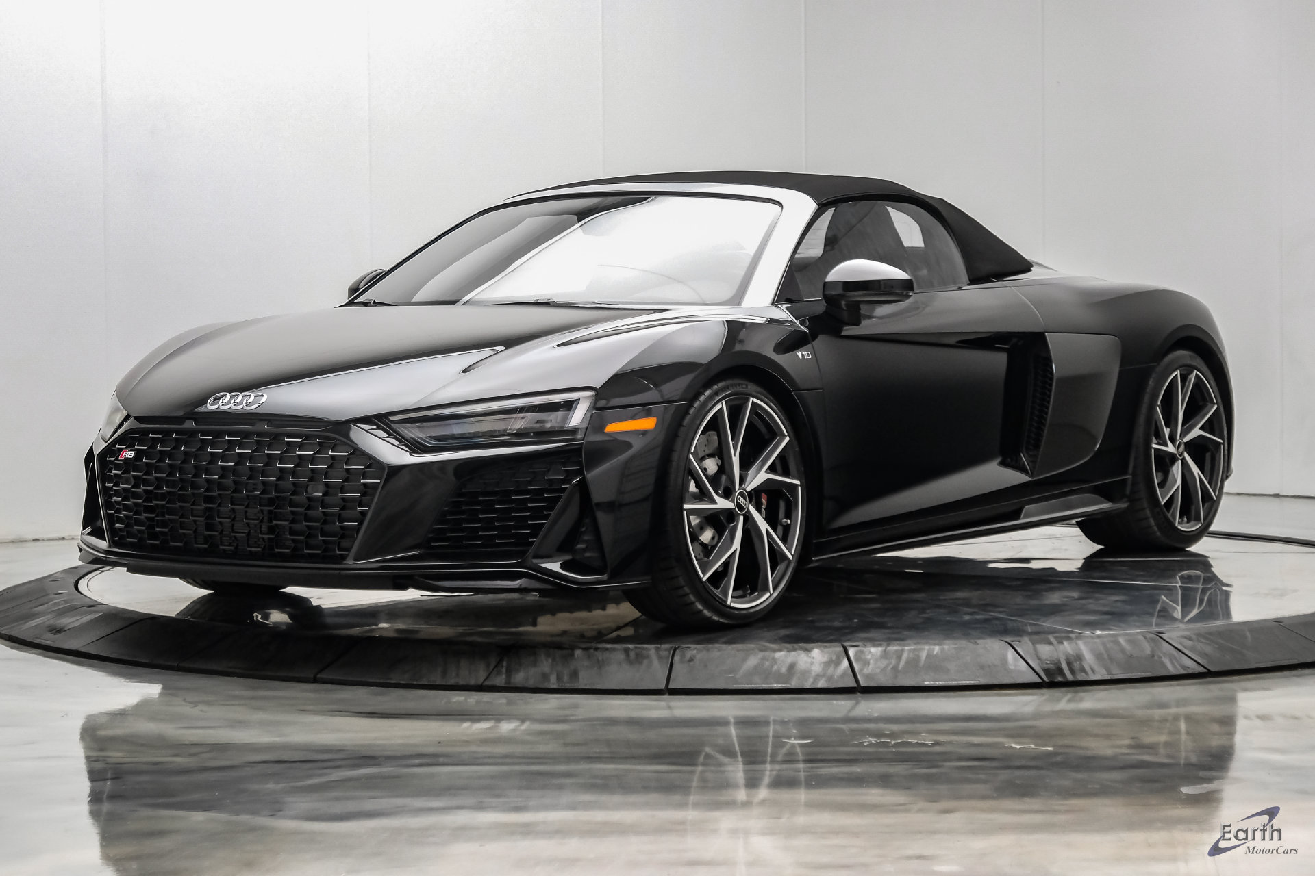 Used 2023 Audi R8 V10 performance RWD image 4