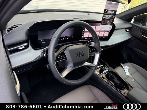 New 2026 Audi Q3 quattro 2.0T AWD/4WD image 3