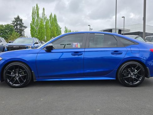Used 2023 Honda Civic Sport image 6