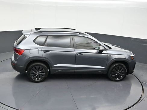 Used 2024 Volkswagen Taos S FWD image 20