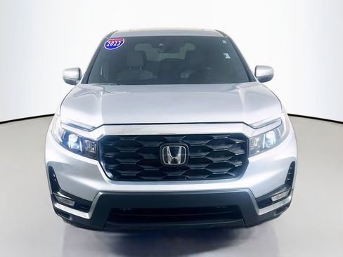 Used 2023 Honda Passport EX-L image 3