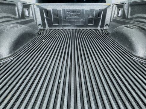 Used 2023 Ford F150 XLT image 32