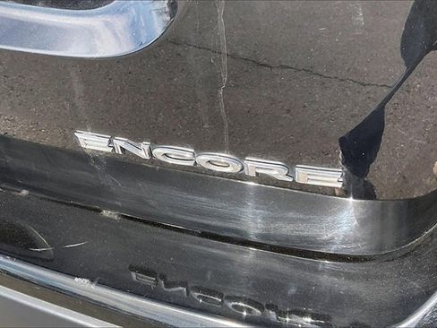 Used 2018 Buick Encore Preferred image 8