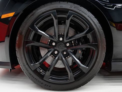 Used 2014 Chevrolet Camaro ZL1 RWD image 35