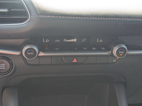 Used 2025 MAZDA MAZDA3 s Sport FWD image 20