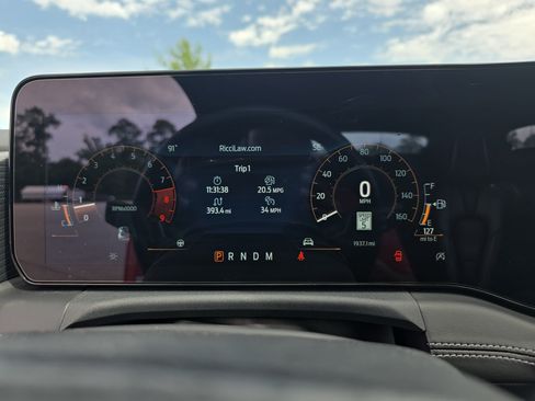 Used 2025 Ford Mustang GT Premium RWD image 16