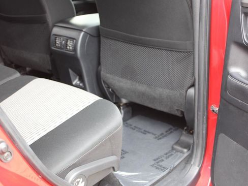 Used 2024 Toyota 4Runner SR5 image 40