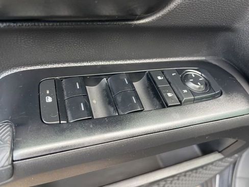 New 2026 Toyota Tacoma SR5 image 12