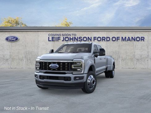 New 2026 Ford F450 Platinum image 2