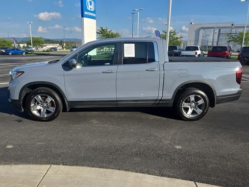 Certified 2024 Honda Ridgeline RTL image 5