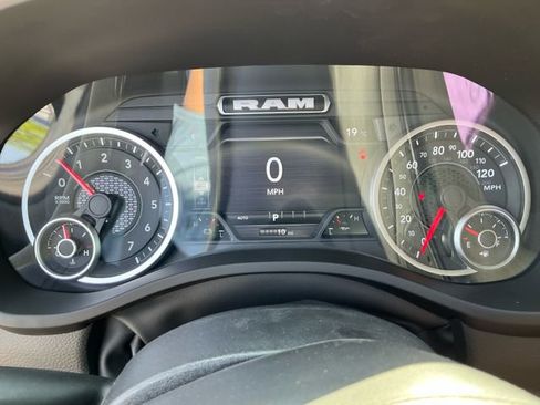 New 2026 RAM 1500 Big Horn AWD/4WD image 25