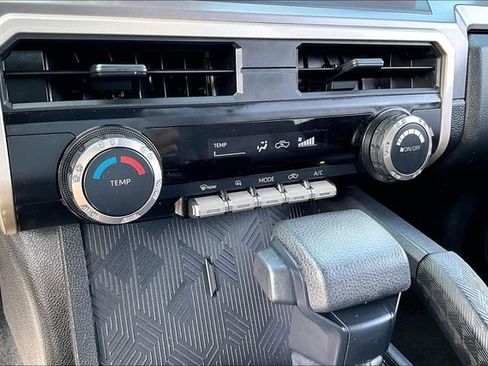 Used 2024 Toyota Tacoma SR5 image 23