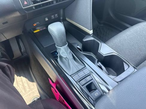 Used 2026 Toyota Camry LE FWD image 30