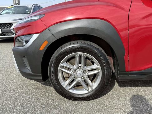 Certified 2022 Hyundai Kona SE AWD/4WD image 8