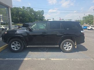 Used 2018 Toyota 4Runner SR5 Premium AWD/4WD video 1